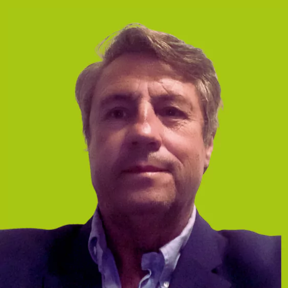 Derek Kilroe CEO of AskElie